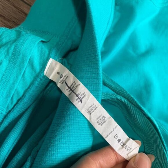 Lululemon Flashback Crop Pants โ Lagoon Blue, Size 8 (NWOT) - Picture 6 of 10